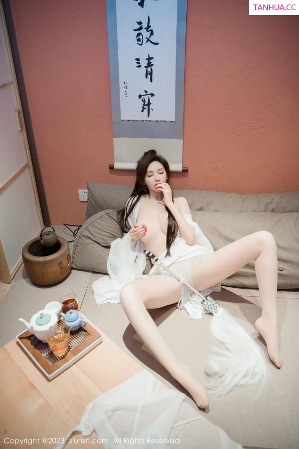 周妍希 奶瓶土肥圆 [XiuRen]高清写真图 2023.10.07 No.7466 Carol周妍希 仙姑美臀第75张图片
